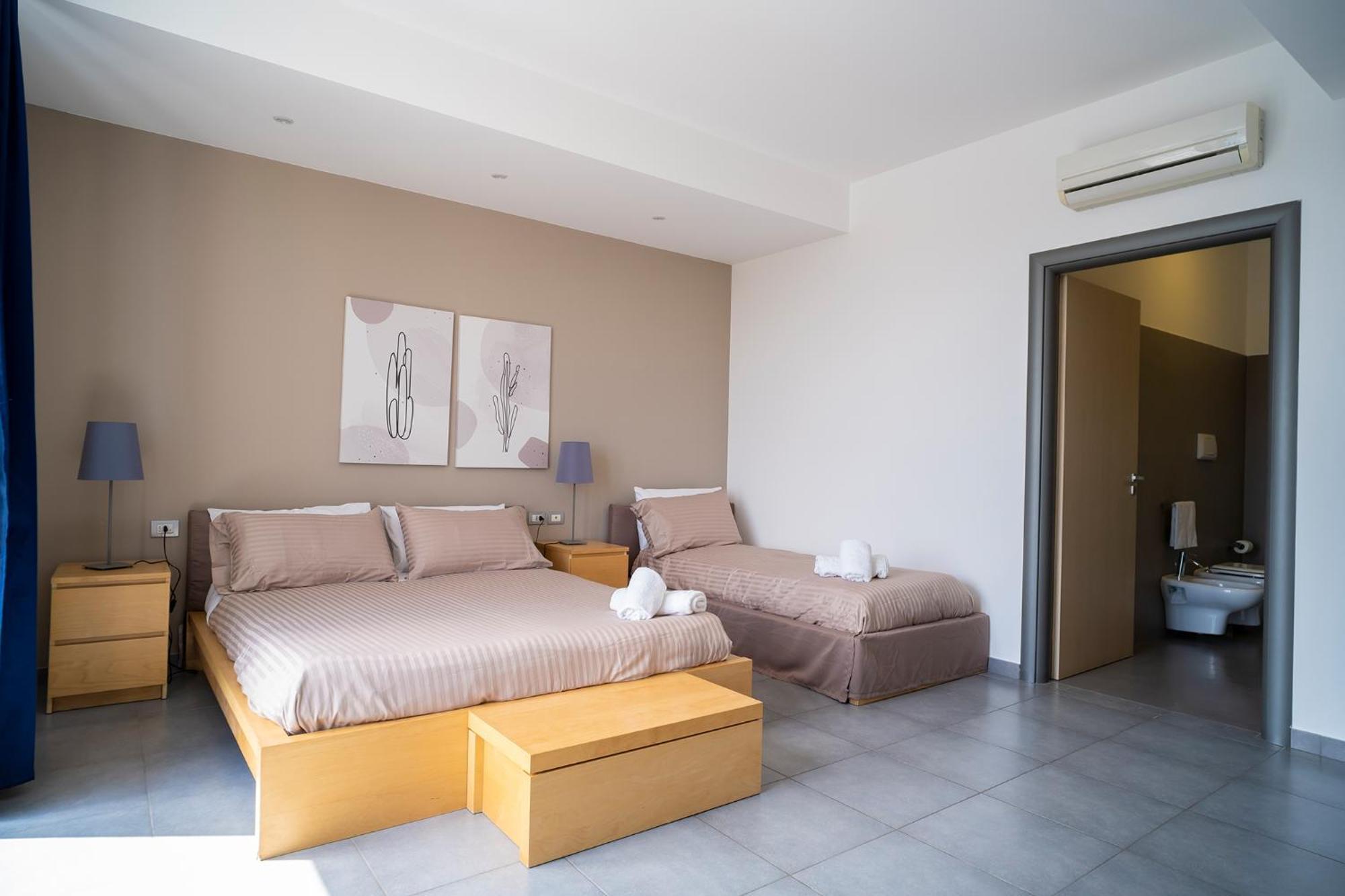 Enny Camere Alcamo Bagian luar foto